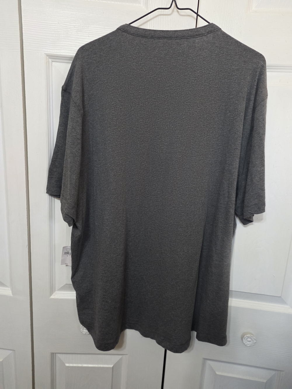 Banana Republic Charcoal Gray Short-Sleeve Henley - Picture 2 of 9